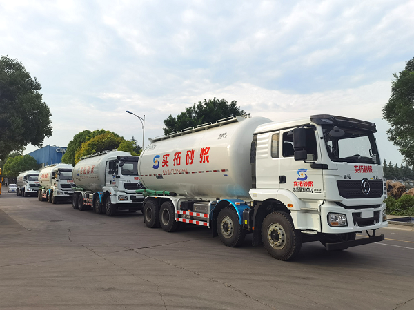一分信任，十分責(zé)任，中集凌宇粉罐車交付六年老客戶！